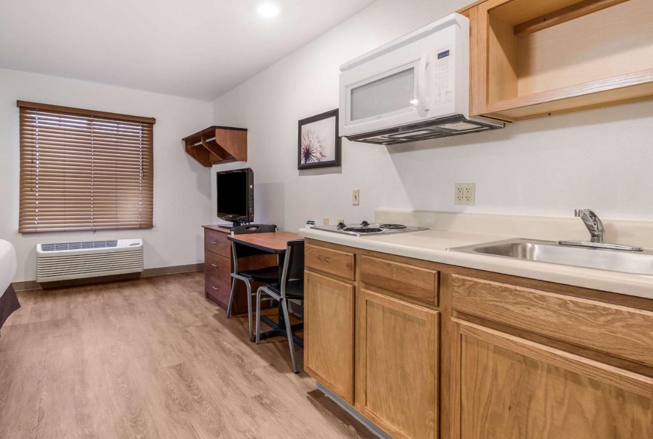 Woodspring Suites Houston Baytown Exteriör bild