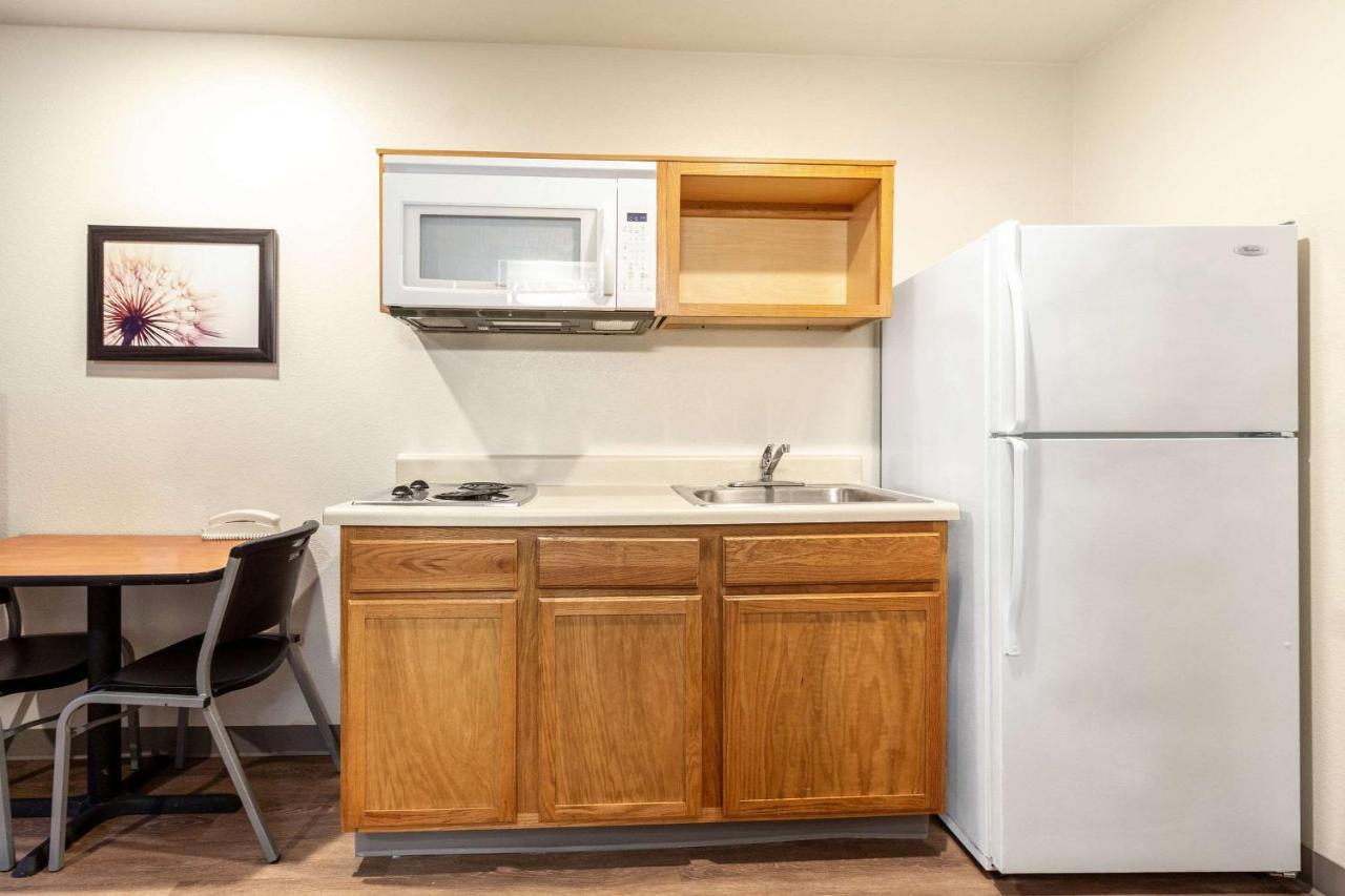 Woodspring Suites Houston Baytown Exteriör bild