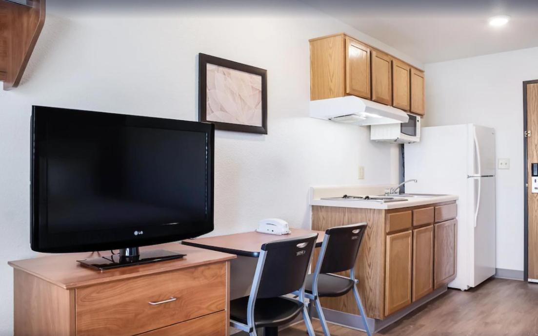 Woodspring Suites Houston Baytown Exteriör bild